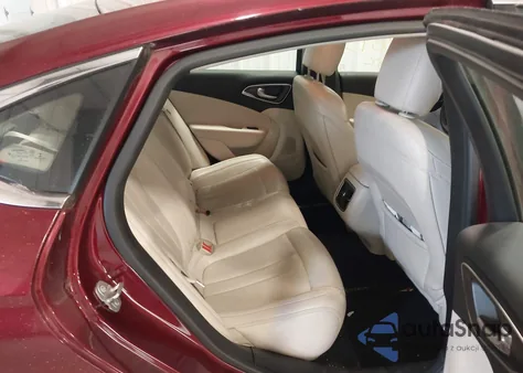 2017 Chrysler 200 Limited Platinum z USA, uszkodzony, nr VIN 1C3CCCAB4HN502678